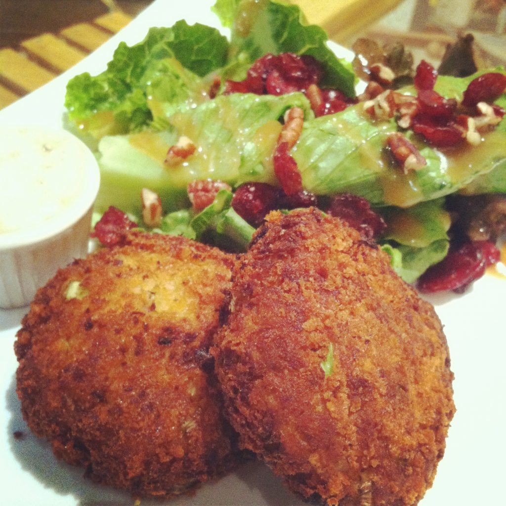 CASS Winery crab cakes with corn