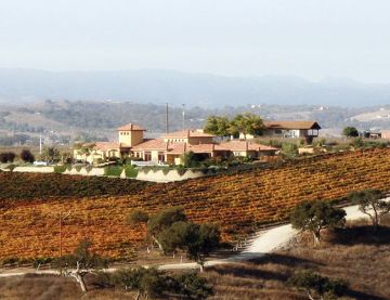 Dresser Winery by Gelfand Vineyards 
